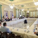 Gobierno no aumentará esta semana precios combustibles