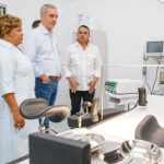 Luis Abinader inaugura el hospital en La Victoria con inversión de más de RD$75 millones de pesos