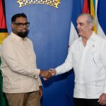 RD y Guyana firman contrato para exploración de bloque petrolero en Guyana