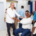Luis Abinader anuncia apoyo a los productores afectados por lluvias en la Línea Noroeste