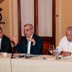 Luis Abinader y sectores productivos evalúan medidas para preservar estabilidad de precios
